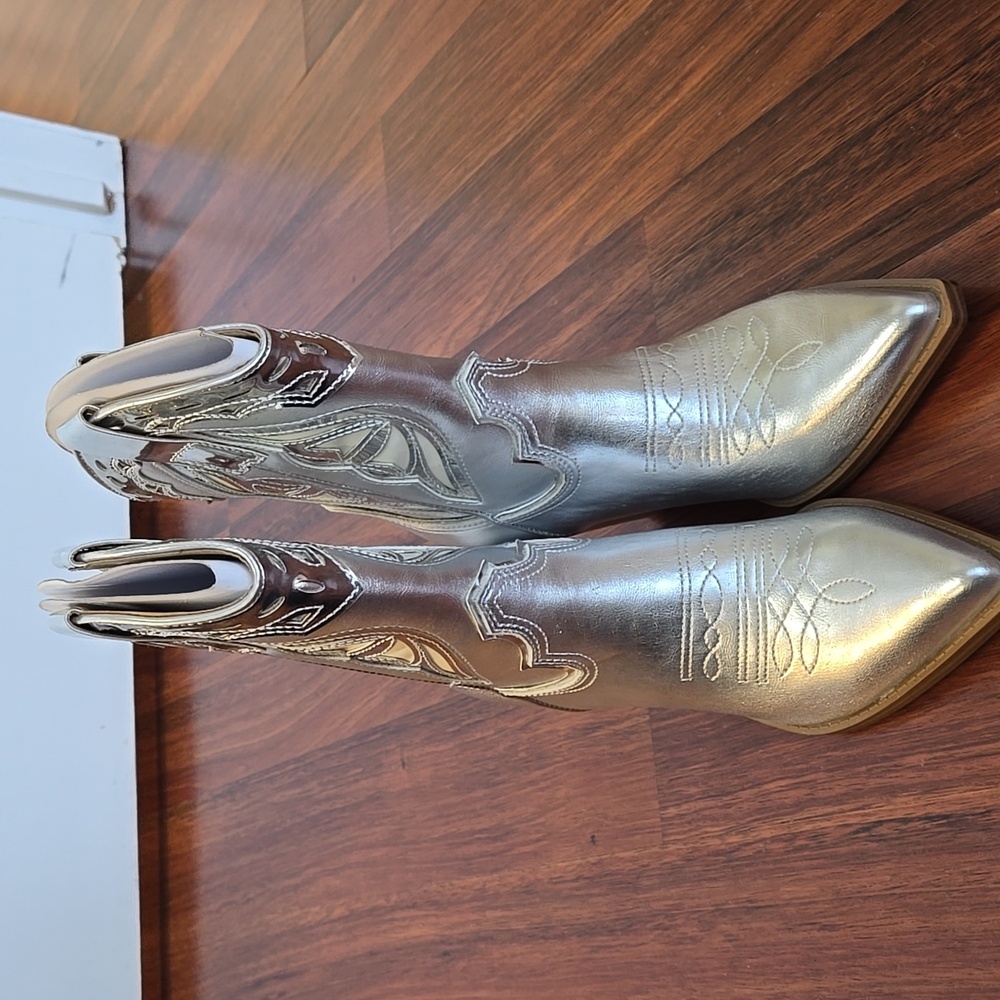 Nine West Silver Western Boots Size 5 - Picture 7 of 16